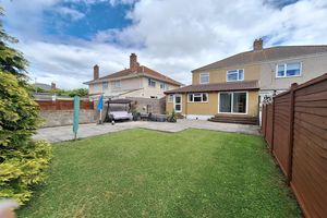 Garden - click for photo gallery